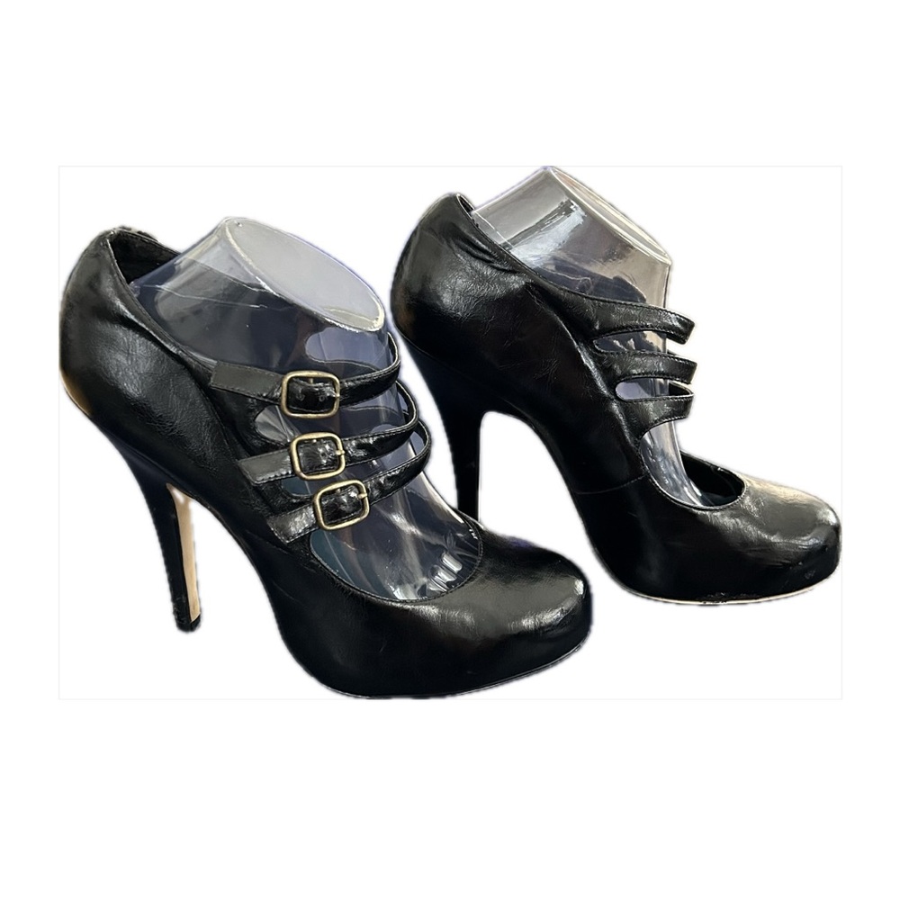 STEVE MADDEN 5” STILETTO MARY JANES TRIPLE STRAP HEELS, 10M